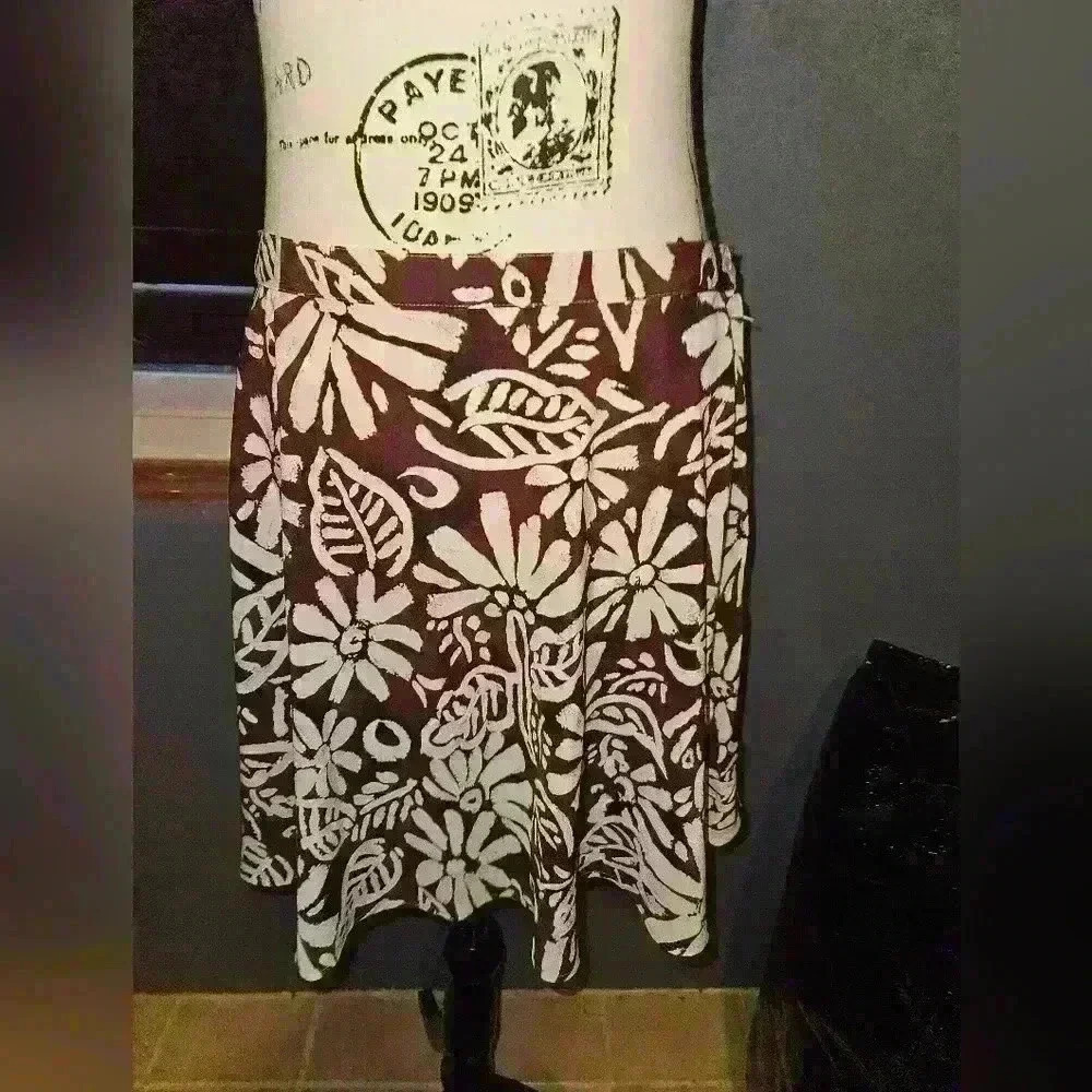 Jonathan Martin Juniors Skirt Size 13/14